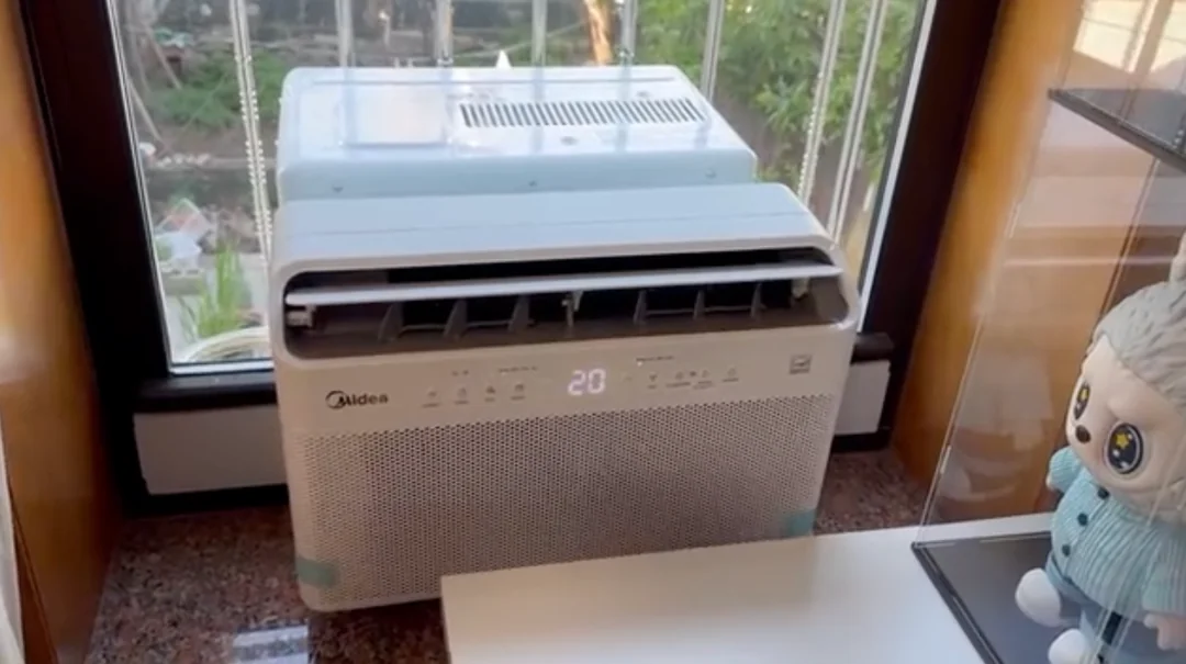 Window AC installation through window gap